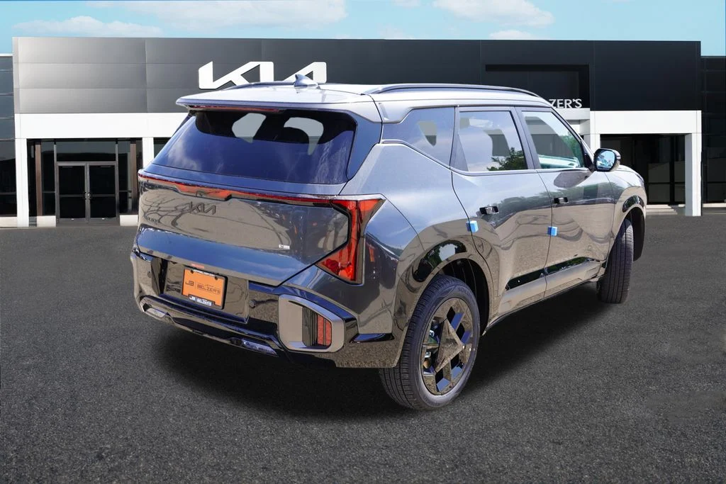 New 2027 Interstellar Gray Kia X-Line S image 3