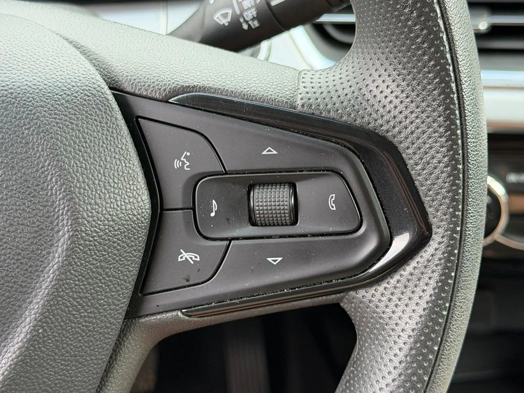 Used 2024 Black Chevrolet LT image 31