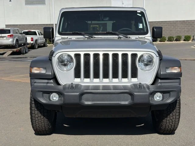 Used 2023 Silver Jeep Sport S image 15