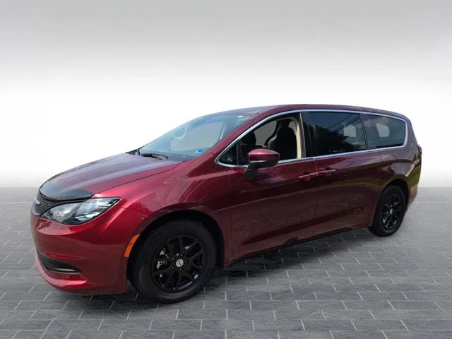 Used 2023 Red Chrysler LX image 3