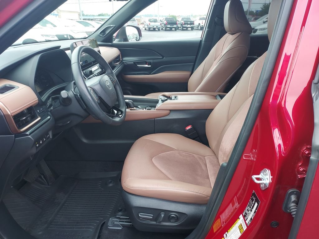 Used 2025 Red Toyota MAX Platinum image 13