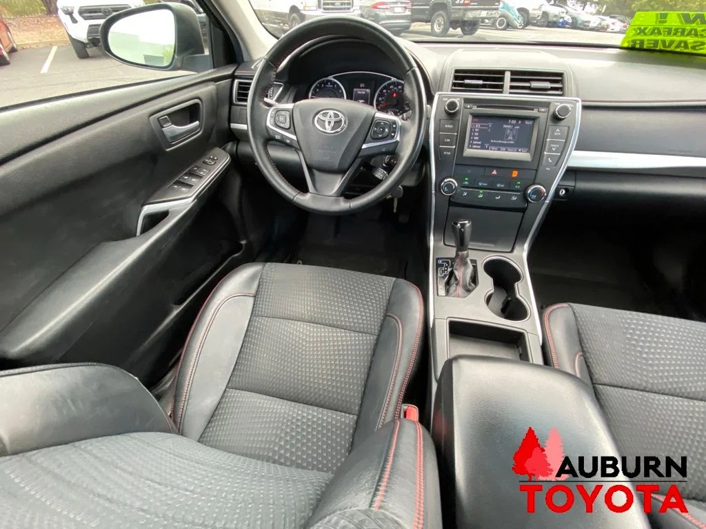 Used 2015 Celestial Silver Metallic Toyota SE image 25