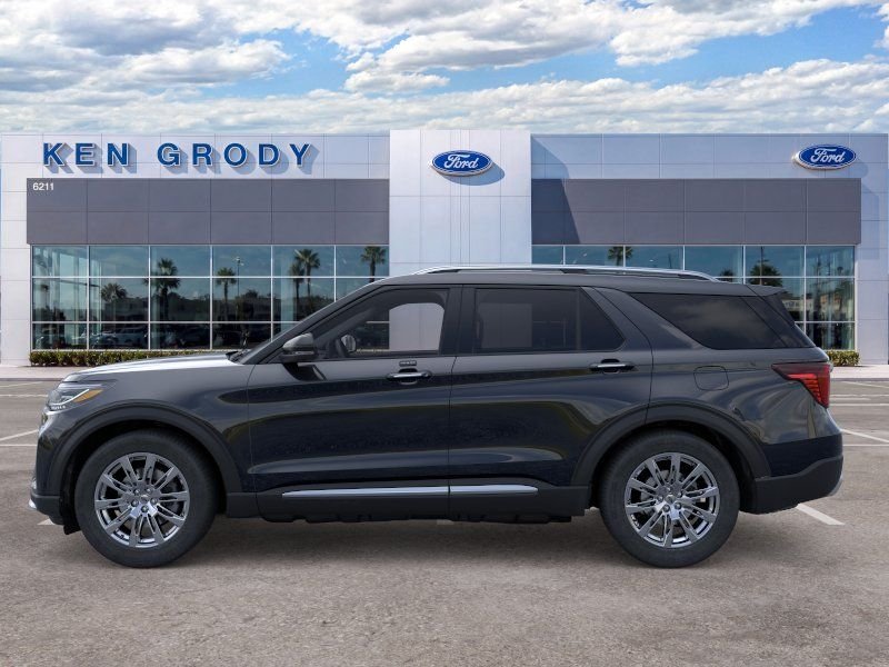 New 2026 Agate Black Metallic Ford Platinum image 4