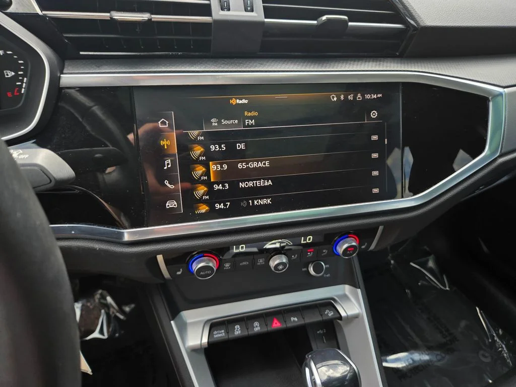 Used 2025 White Audi Premium image 27