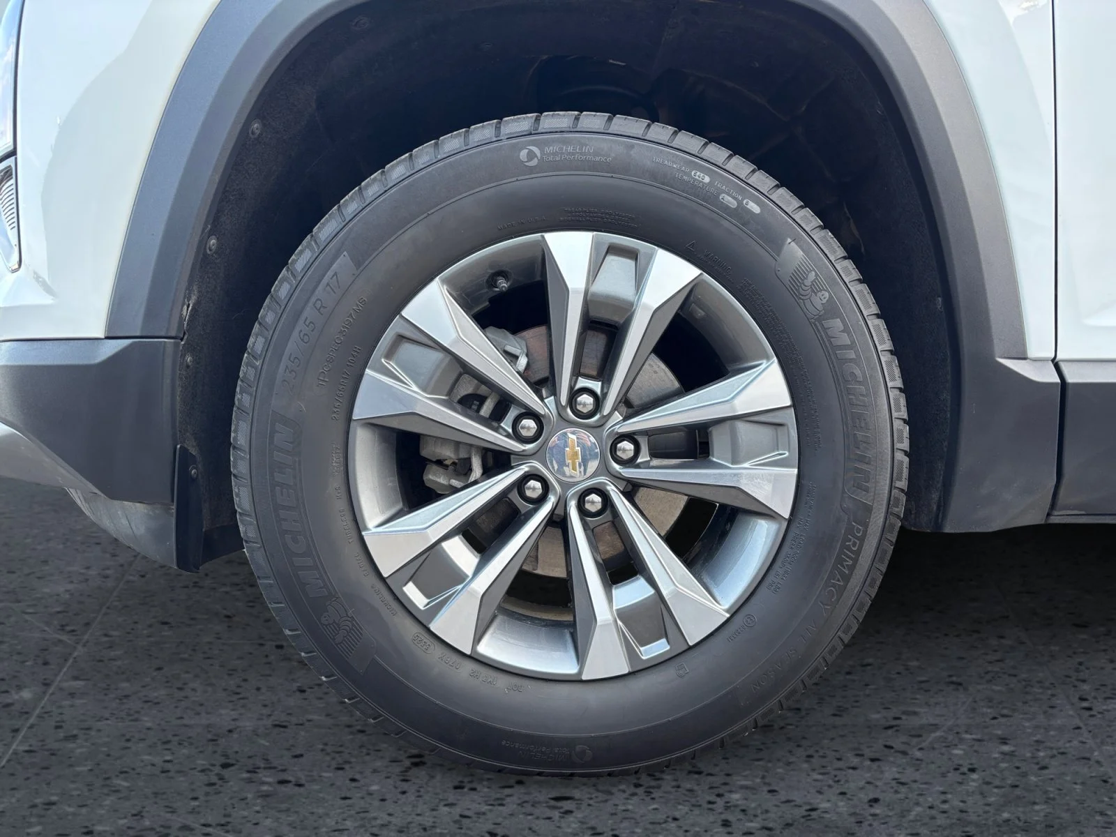 Certified Used 2026  Chevrolet AWD LT image 9