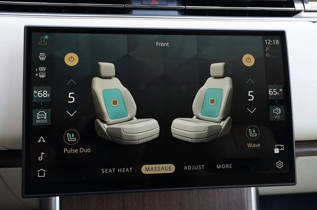 New 2026 Batumi Gold Land Rover SE image 27