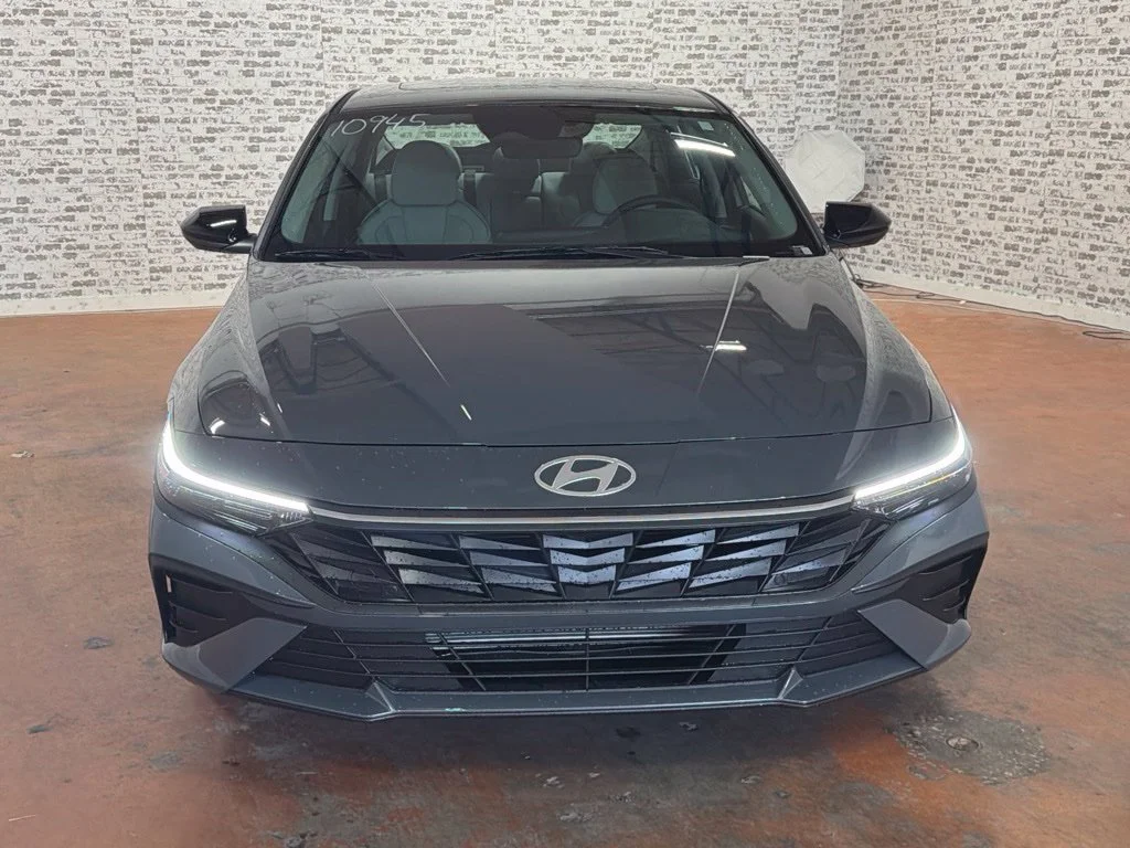 New 2026 Amazon Gray Hyundai SEL Sport Plus image 2