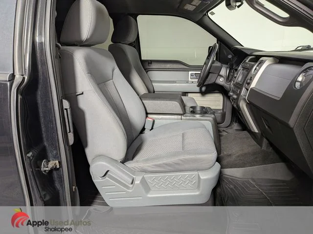 Used 2011 Black Ford XLT image 32