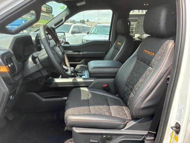 New 2026 Oxford White Ford Tremor® image 21