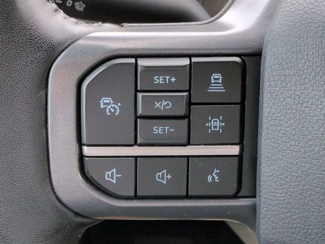 Used 2023 Gray Ford Lariat image 26