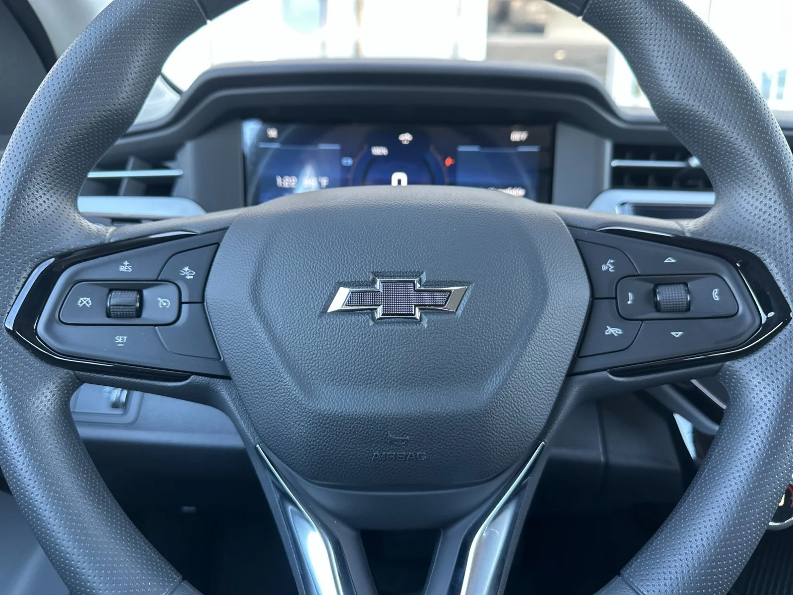 2027 Chevrolet Bolt LT - Photo 23