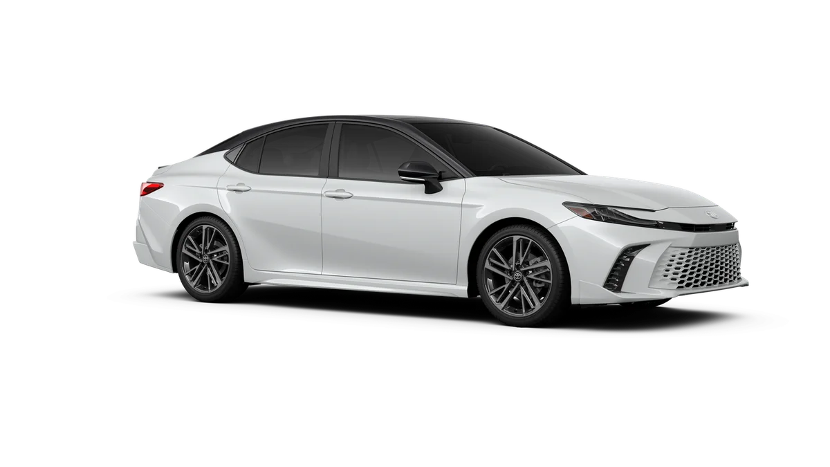 New 2026 Wind Chill Pearl with Midnight Black Metallic roof Toyota XSE image 44