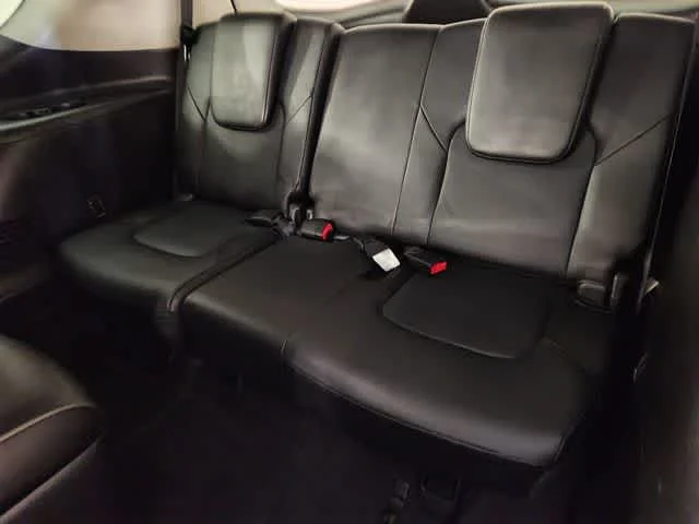 Used 2020 Hermosa Blue INFINITI LUXE image 32