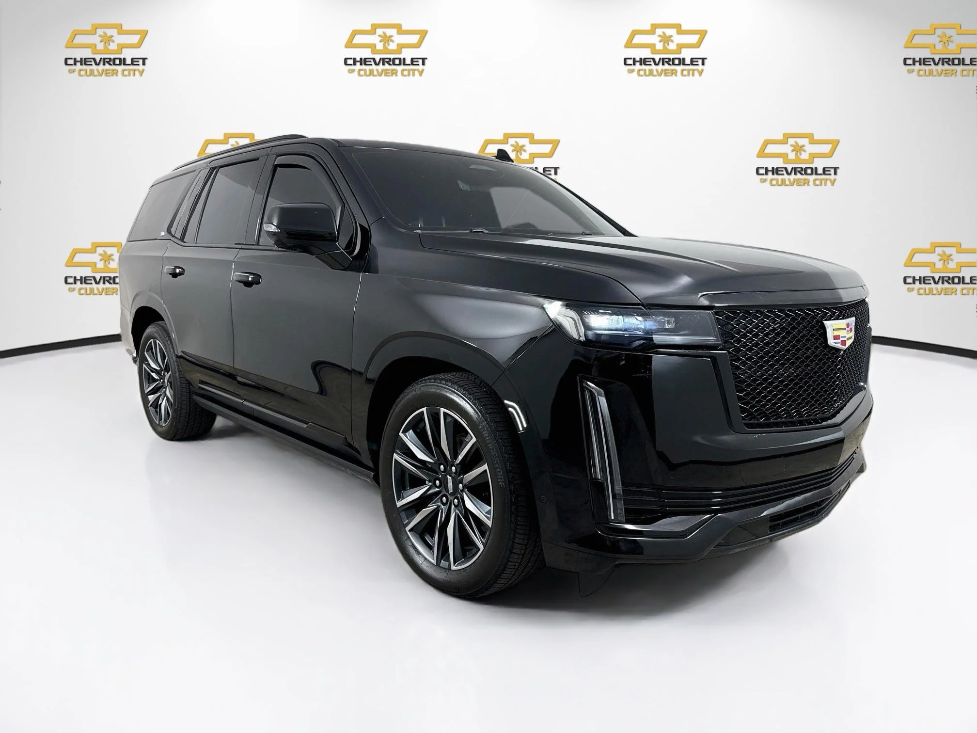 Used 2021 BLACK RAVEN Cadillac Sport Platinum image 1