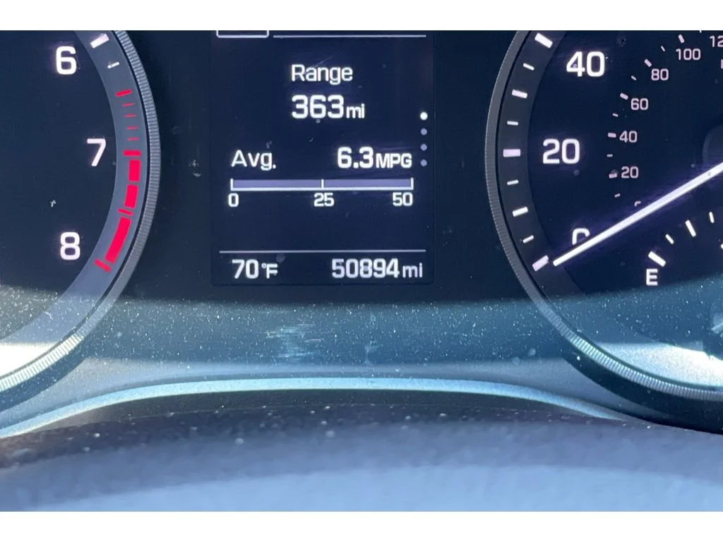 Used 2017 Coliseum Gray Hyundai Sport image 38