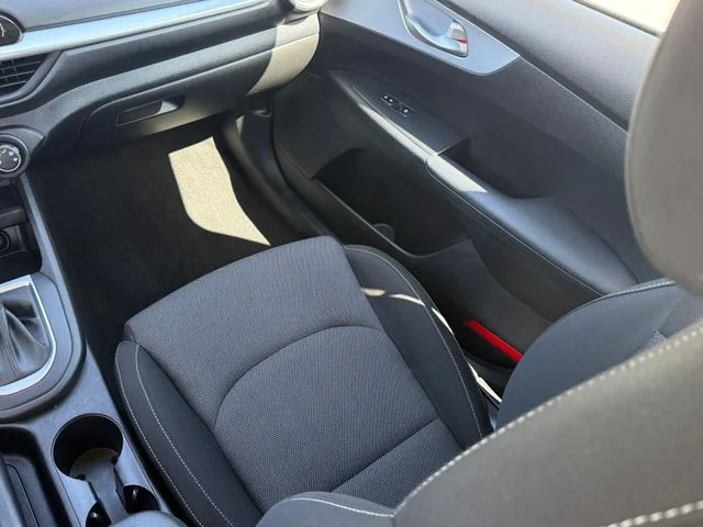 Used 2023 Black Kia LXS image 24