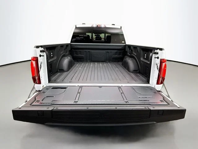 Used 2025 Oxford White Ford Raptor image 28