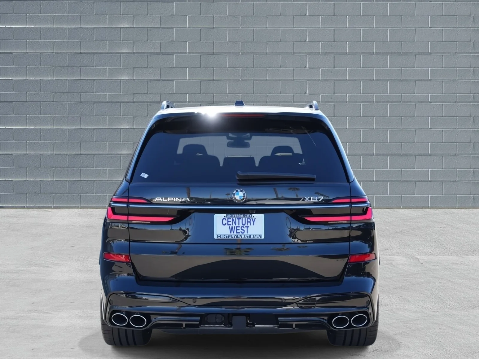 New 2026 Black Sapphire Metallic BMW ALPINA XB7 image 4