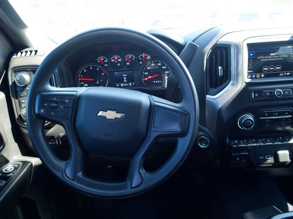 2025 Chevrolet Silverado 2500HD Custom - Photo 34