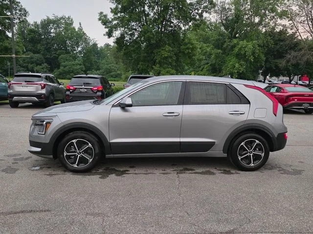 New 2026 Steel Gray Kia LX image 4