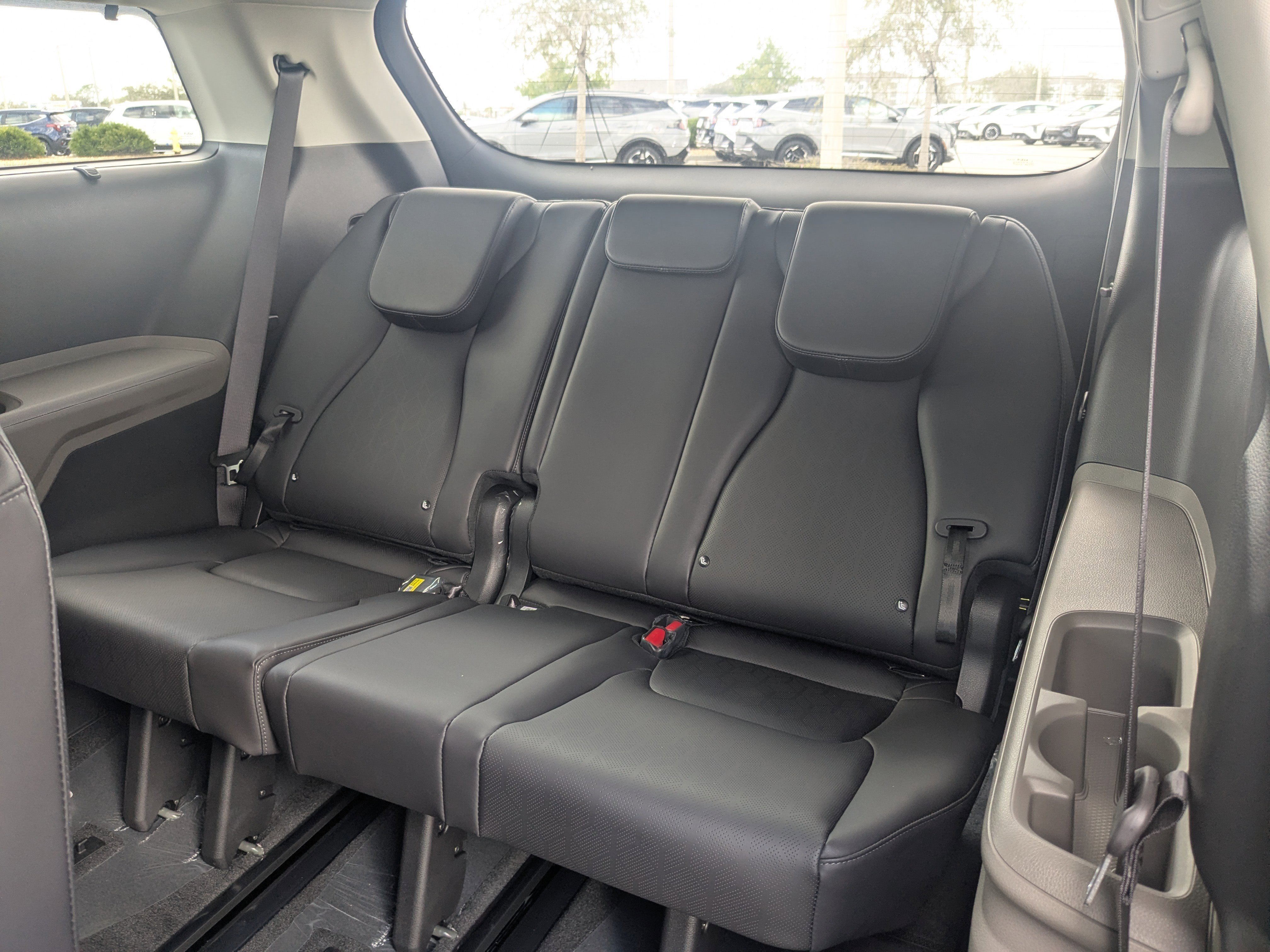 New 2026 Deep Chroma Blue Kia EX image 18