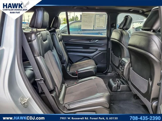 Used 2024 Silver Jeep Altitude X image 30