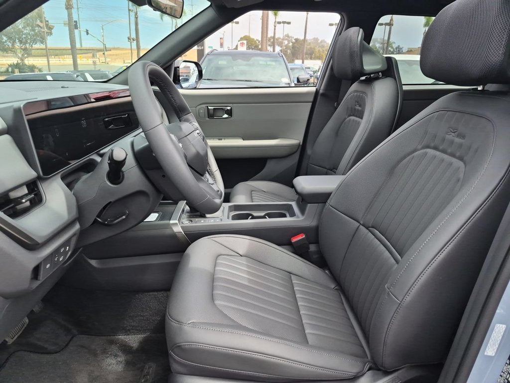 New 2027 Pale Gray Kia X-Line S image 20