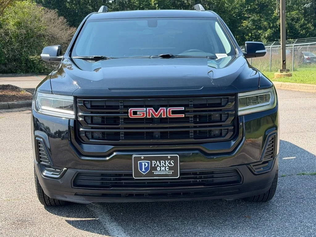 Used 2021 EBONY TWILIGHT METALLIC GMC SLE image 36