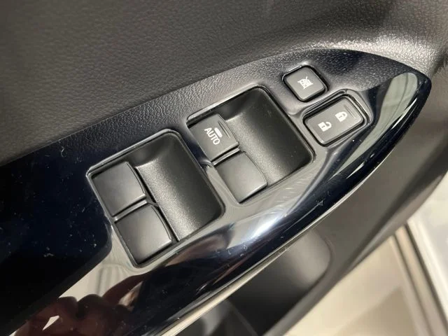 2026 Mitsubishi Eclipse Cross LE - Photo 10