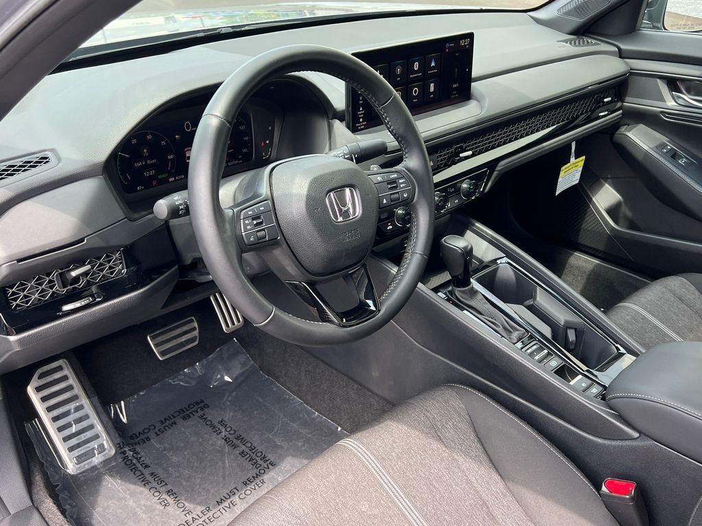 Used 2023 Silver Honda Sport image 14