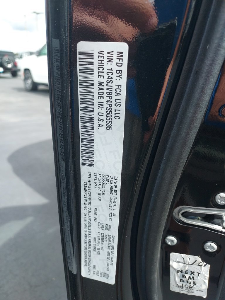 Used 2023 Black Jeep Series II image 25