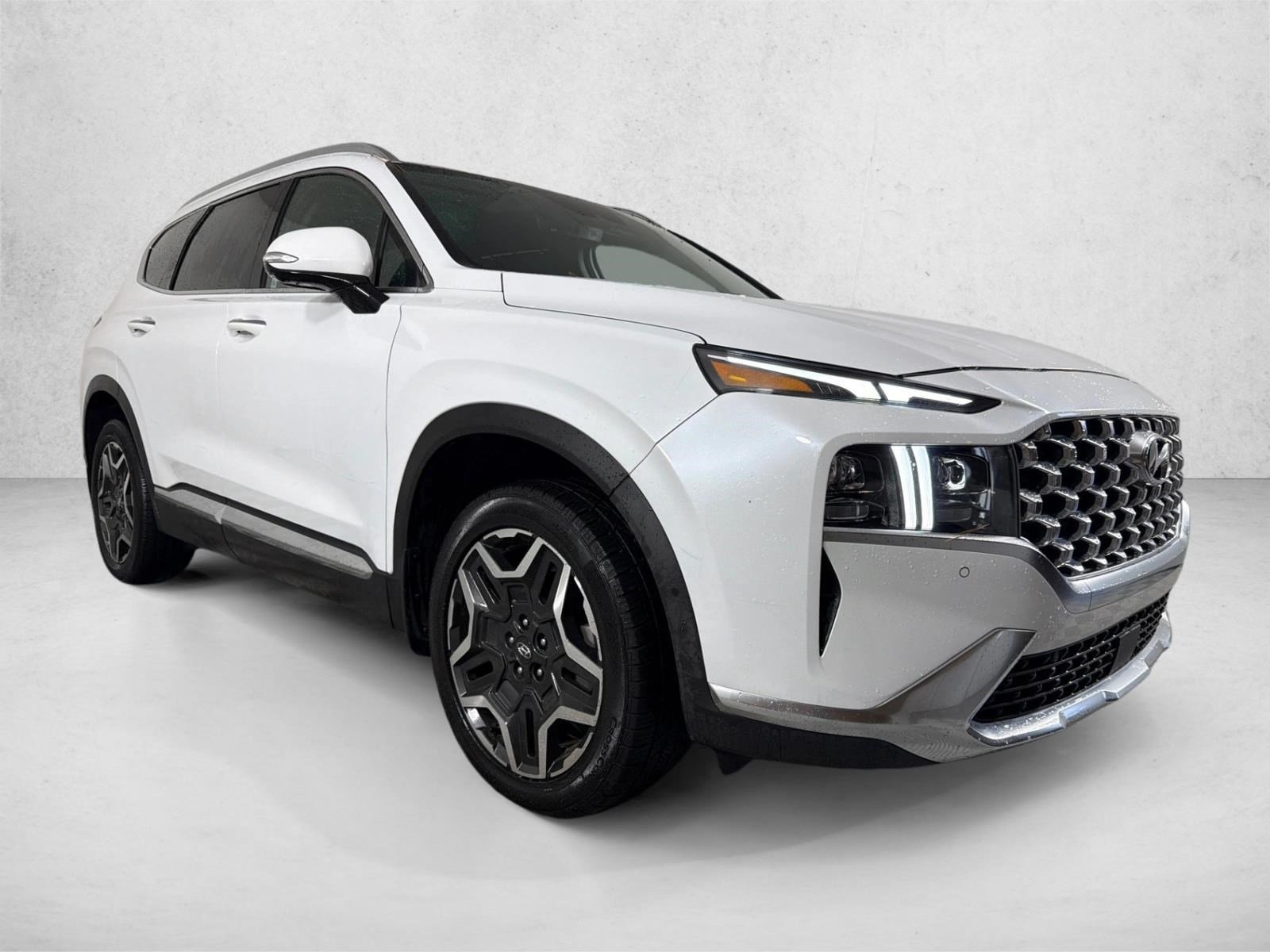 Used 2022 Quartz White Hyundai Limited image 1