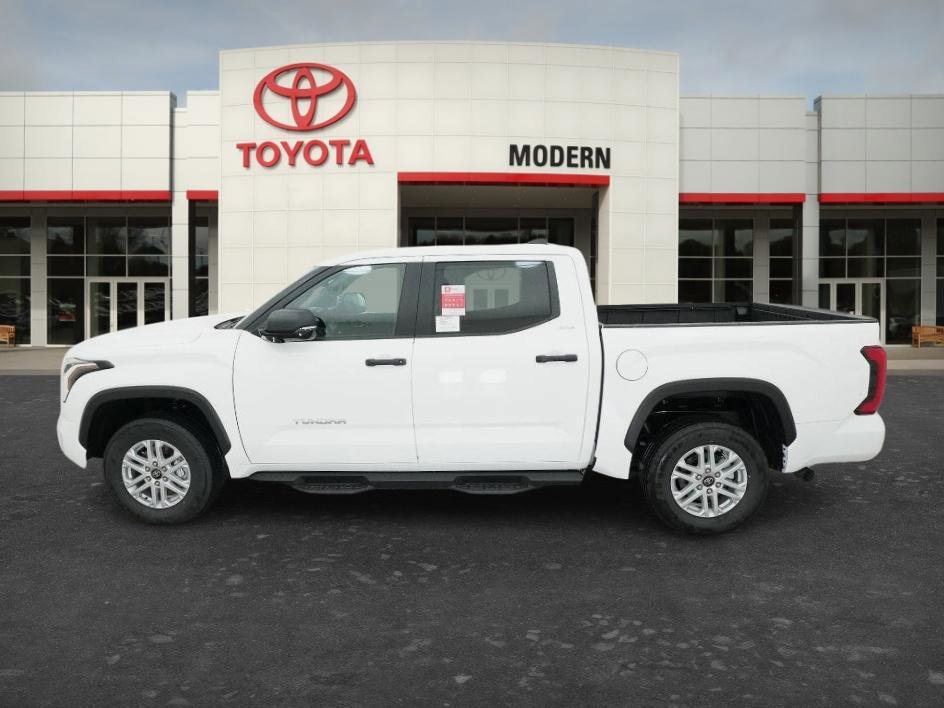 New 2026 Ice Cap Toyota SR5 image 15