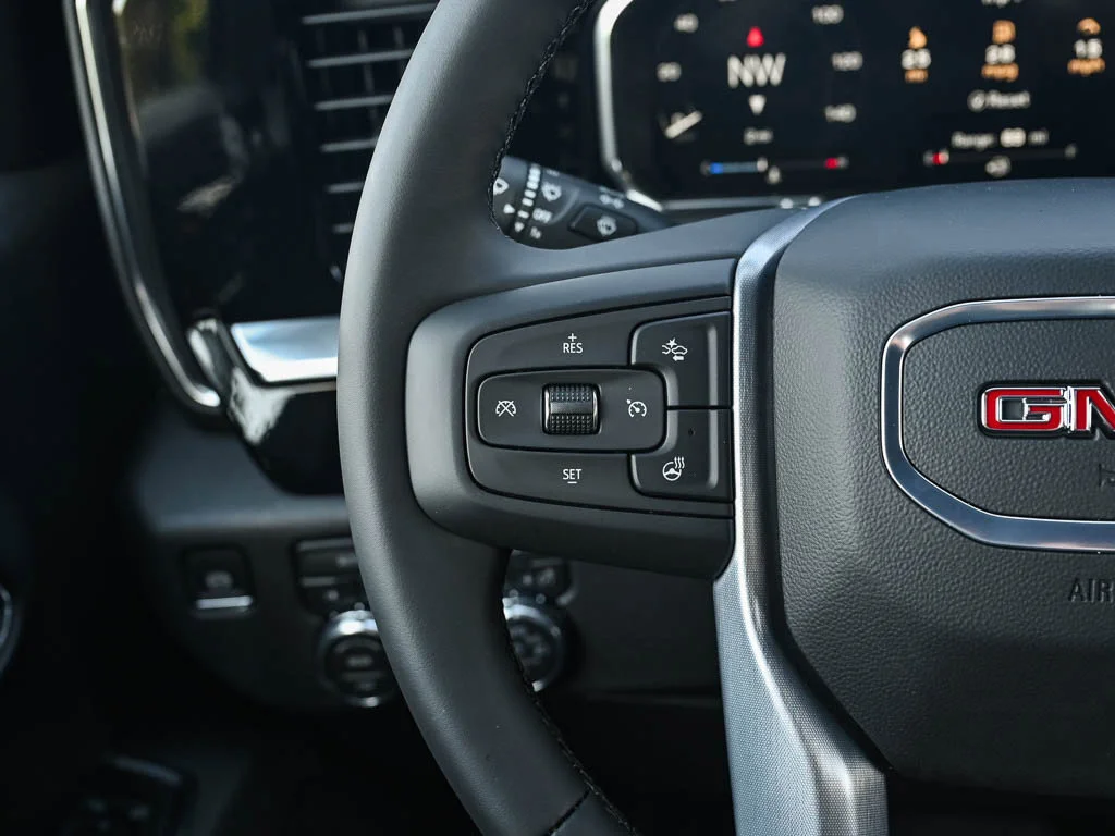 New 2026 Sterling Metallic GMC Elevation image 19