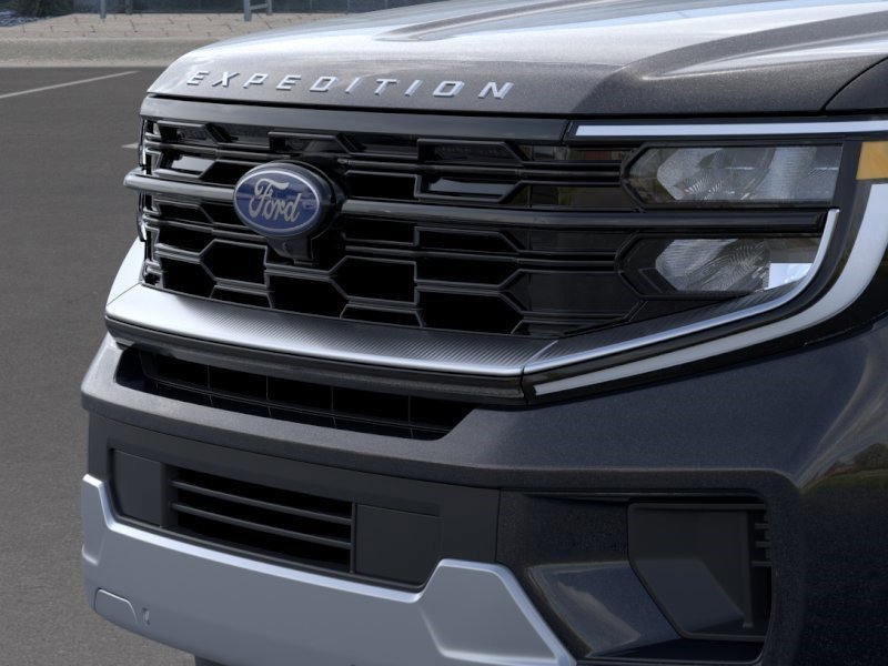 New 2026 Agate Black Metallic Ford Platinum image 17