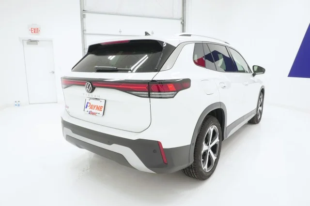 New 2026 Pure White Volkswagen 2.0T SE image 5