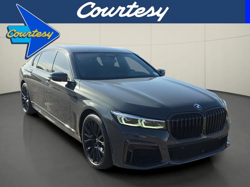Used 2021 Gray BMW 740i image 1