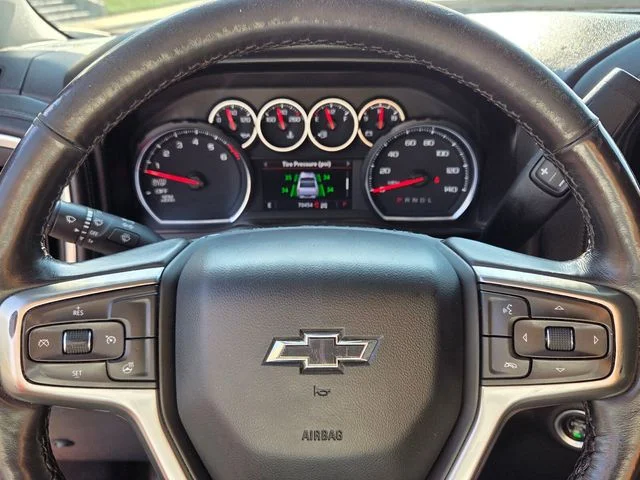 Used 2021 Red Chevrolet RST image 23