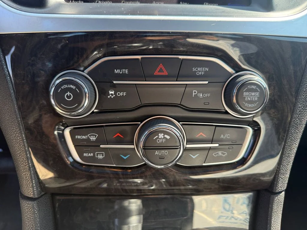 Used 2022 Gray Chrysler Touring image 25