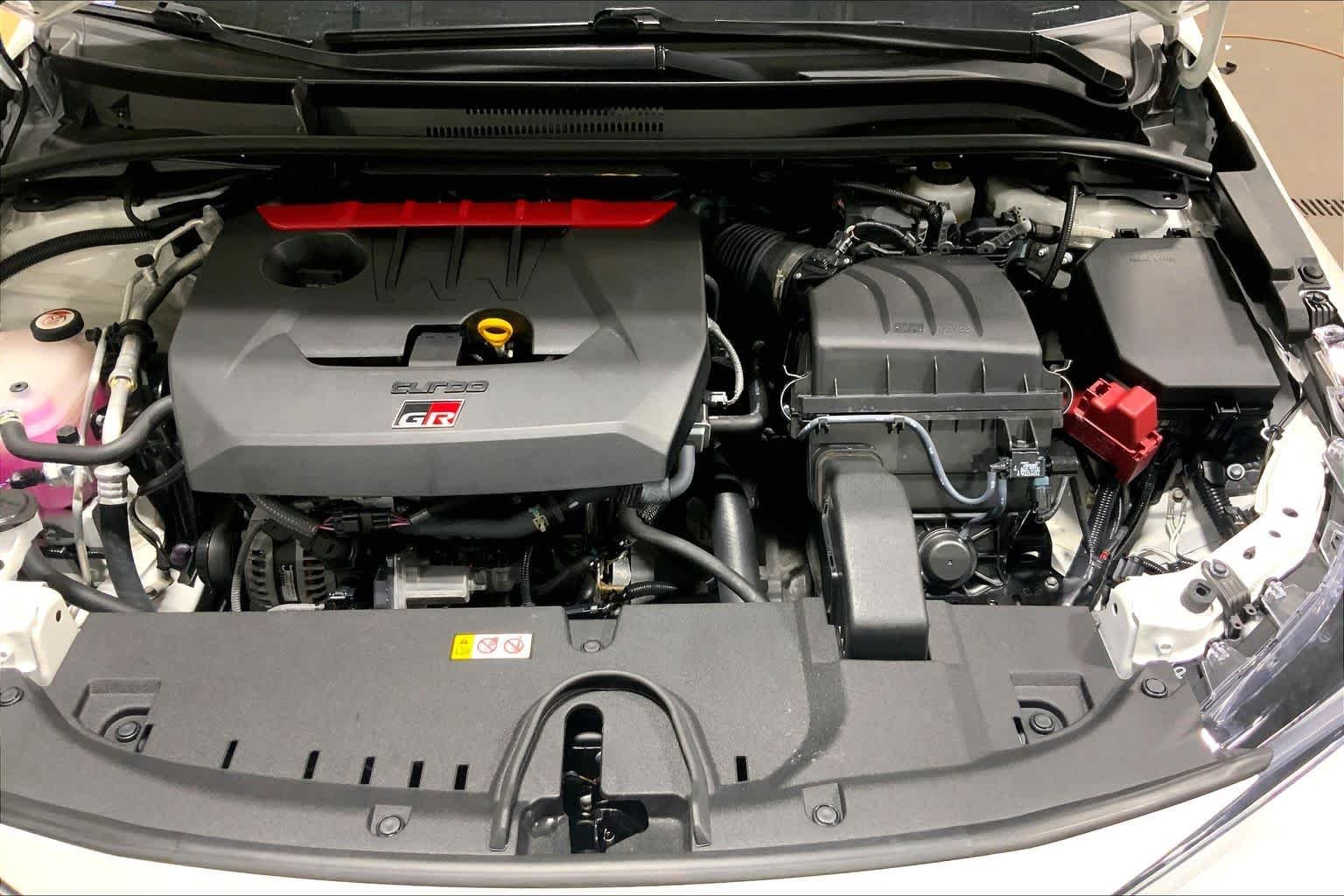 Used 2025 Ice Cap Toyota Premium image 63