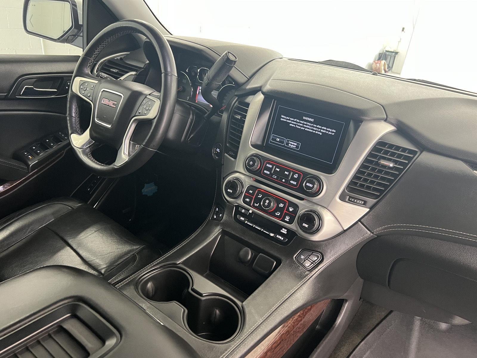 Used 2016 Summit White GMC SLT image 28
