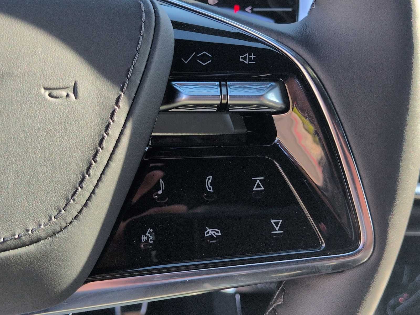 2026 Cadillac LYRIQ V - Photo 16