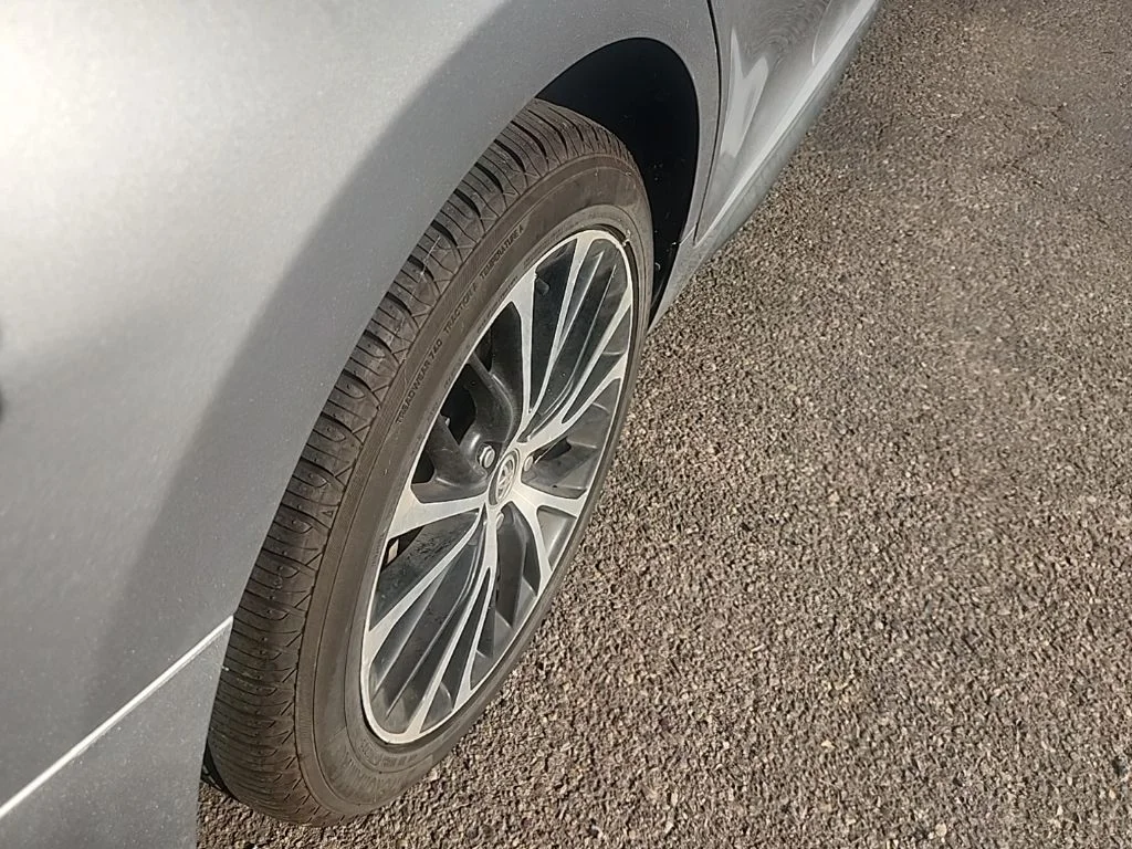 Used 2019 Silver Toyota SE image 15