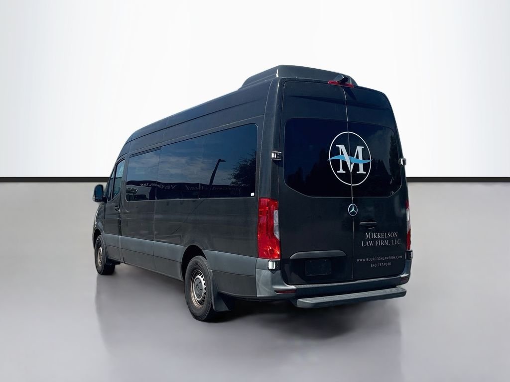 Used 2022  Mercedes-Benz Passenger 170 WB image 5
