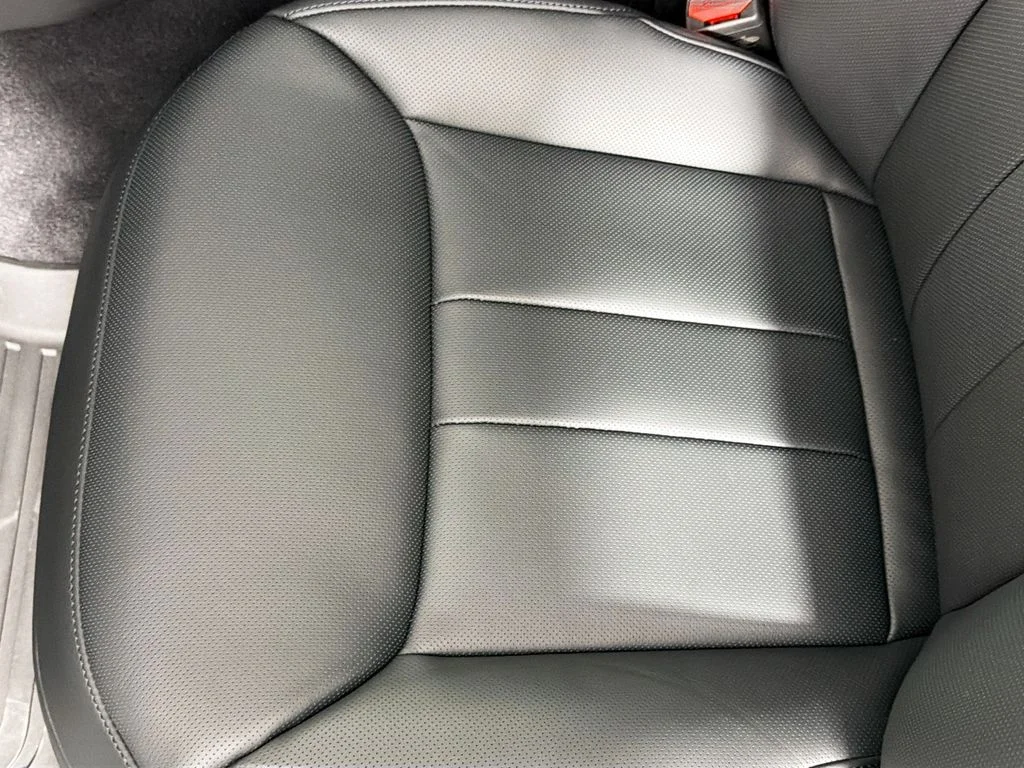 New 2026 Borasco Grey Land Rover Dynamic SE image 20