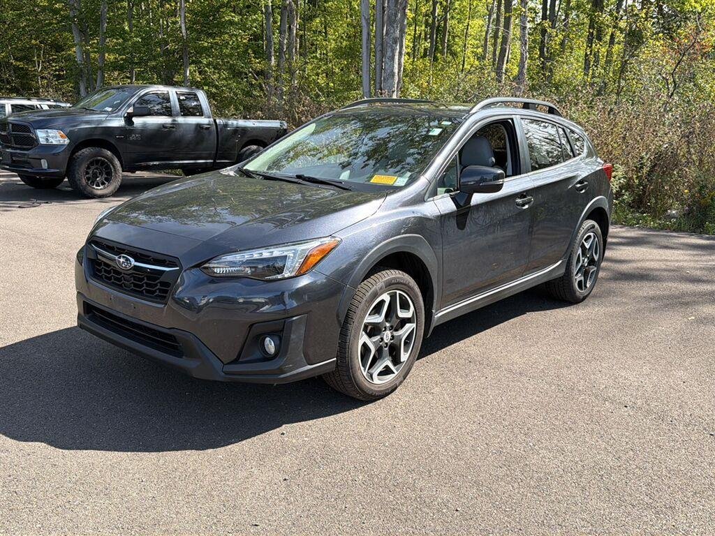 Used 2018 Dark Gray Metallic Subaru Limited image 12