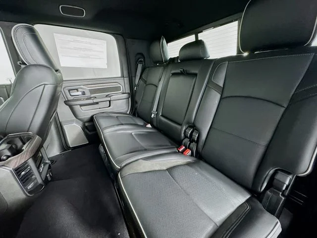 New 2025 Granite Crystal Metallic Clear-Coat Exterior Paint RAM LARAMIE image 24