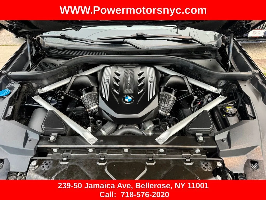 Used 2020 Black BMW M50i image 21