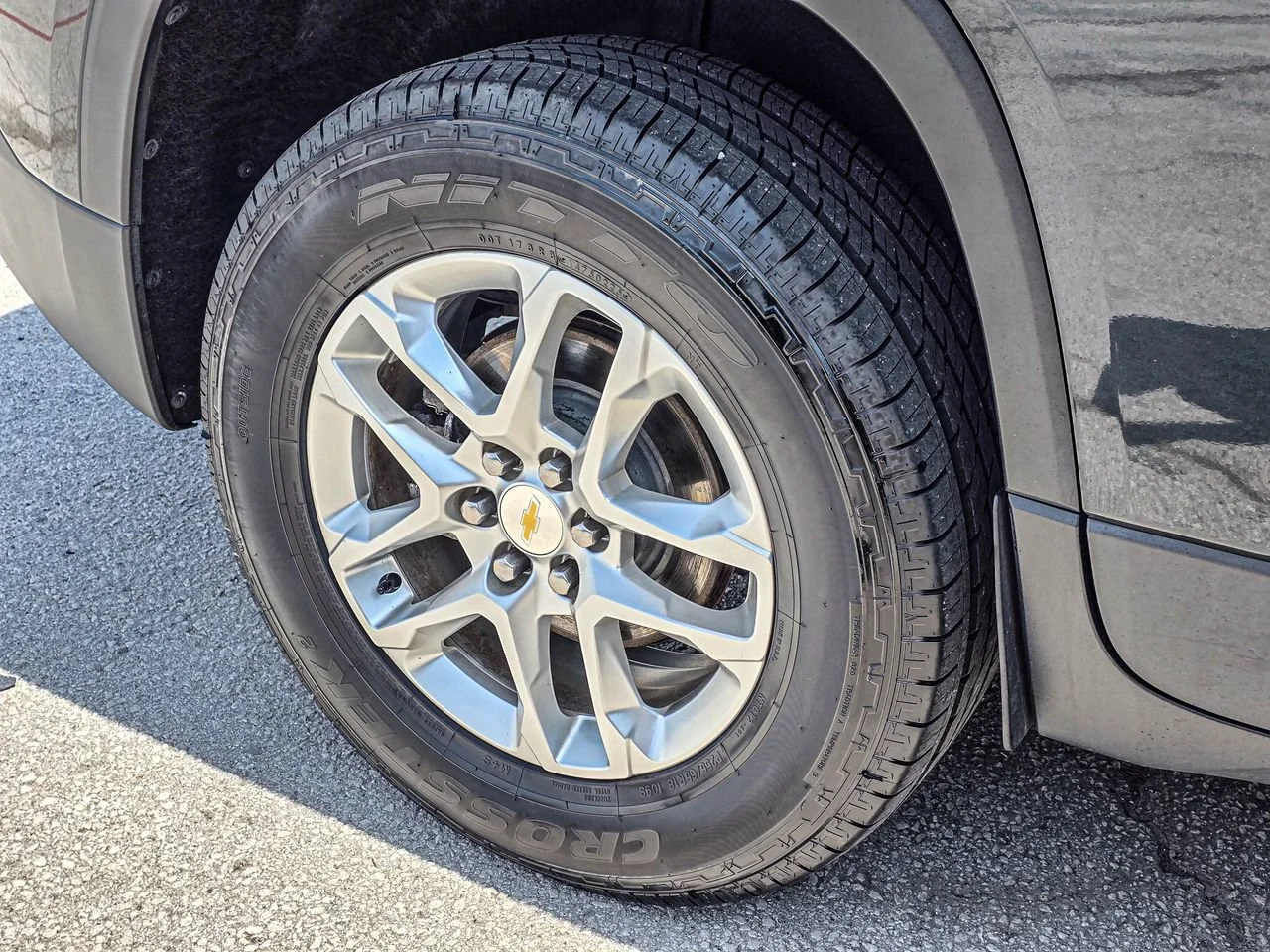 Used 2019 Graphite Chevrolet LT Leather image 9