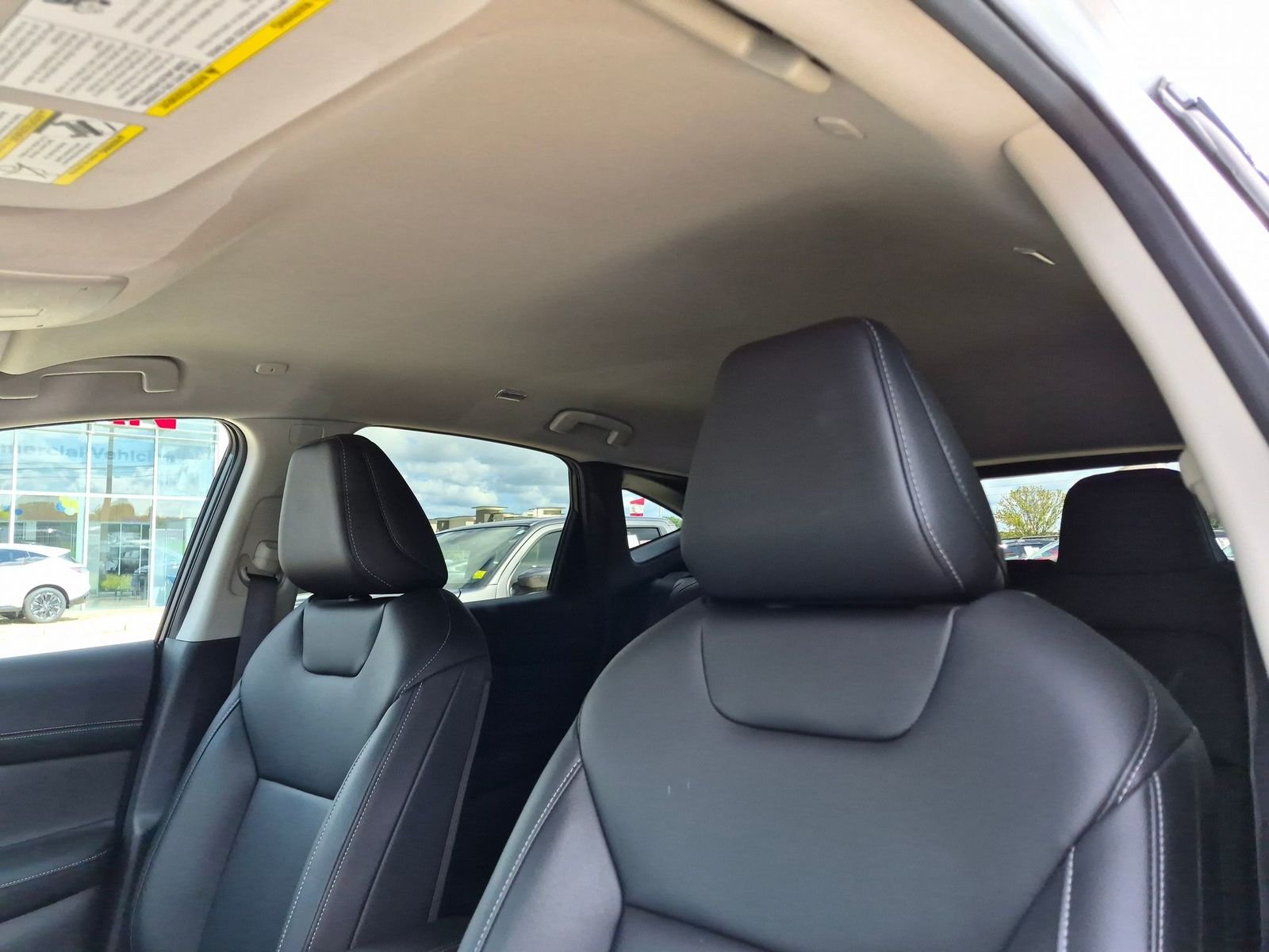 Certified Used 2025 White Pearl Nissan SV image 22